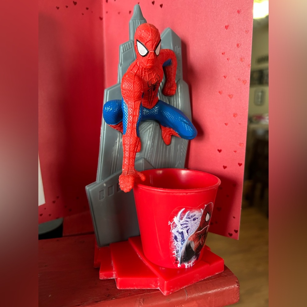 Marvel The Amazing Spider-Man Toothbrush Holder